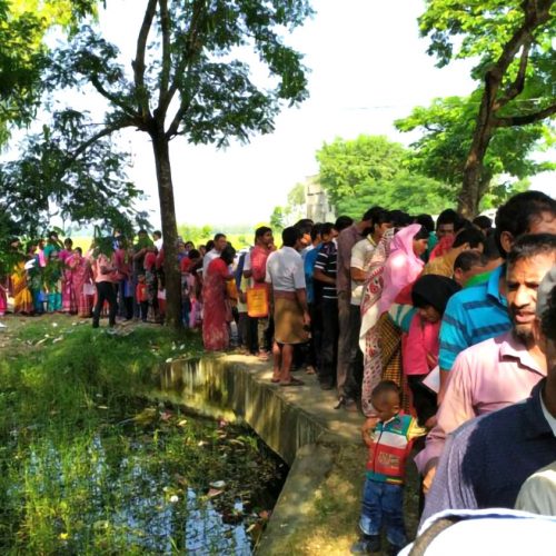 Parents queue up for admission in front of Raghunathpur Khelaghar School